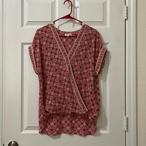 Brand Max studio  woman’s blouse red with peach. Size M